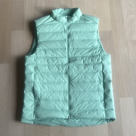 lululemon athletica Other - LULULEMON NWOT Navigation Down Vest
Creamy Mint size M